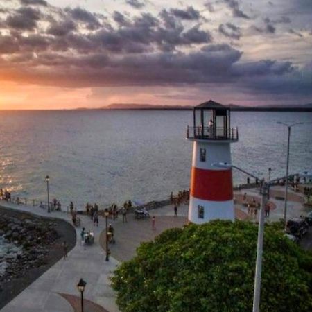Casa Equipada En El Centro De Puntarenas Villa ภายนอก รูปภาพ