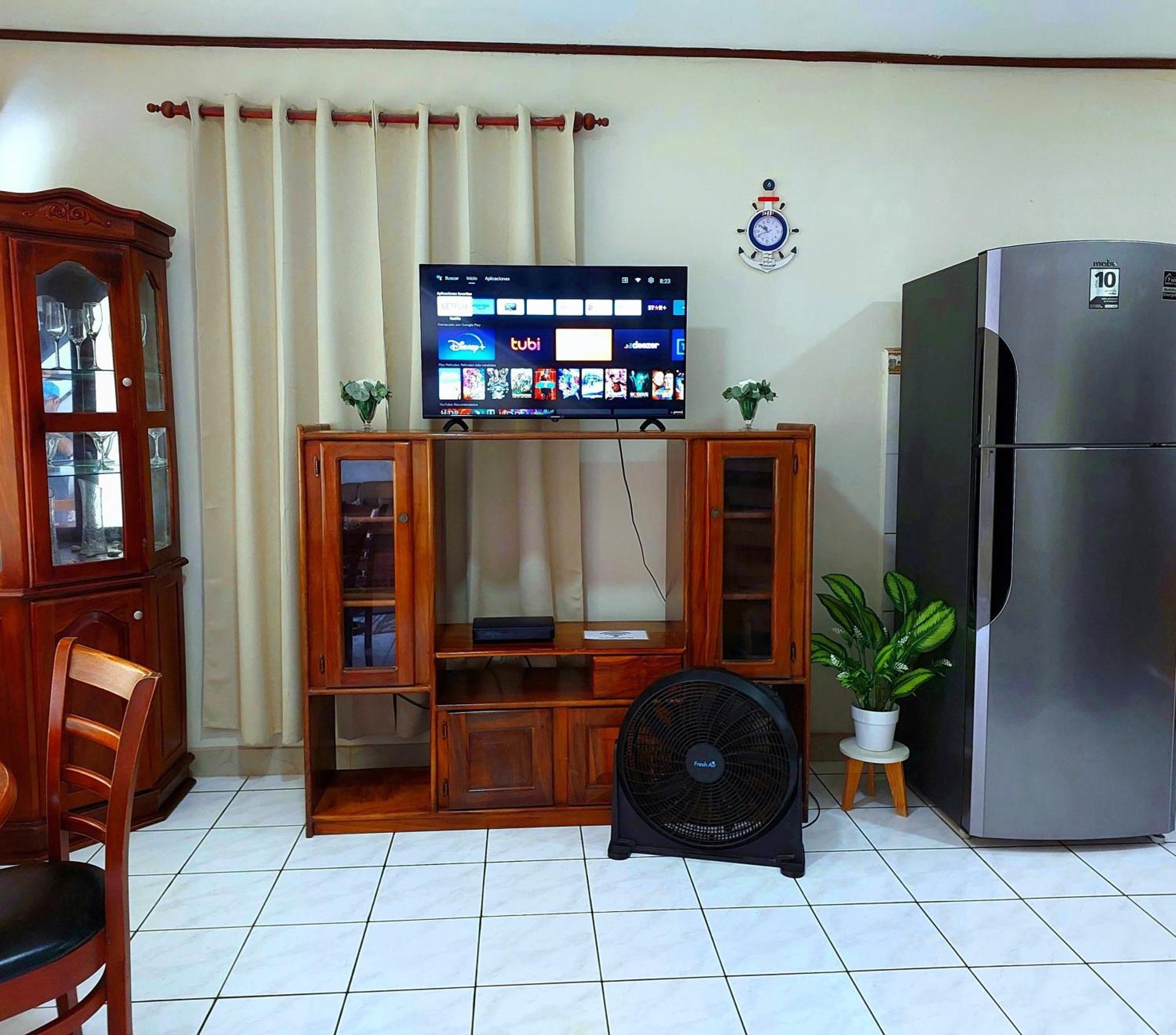 Casa Equipada En El Centro De Puntarenas Villa ภายนอก รูปภาพ