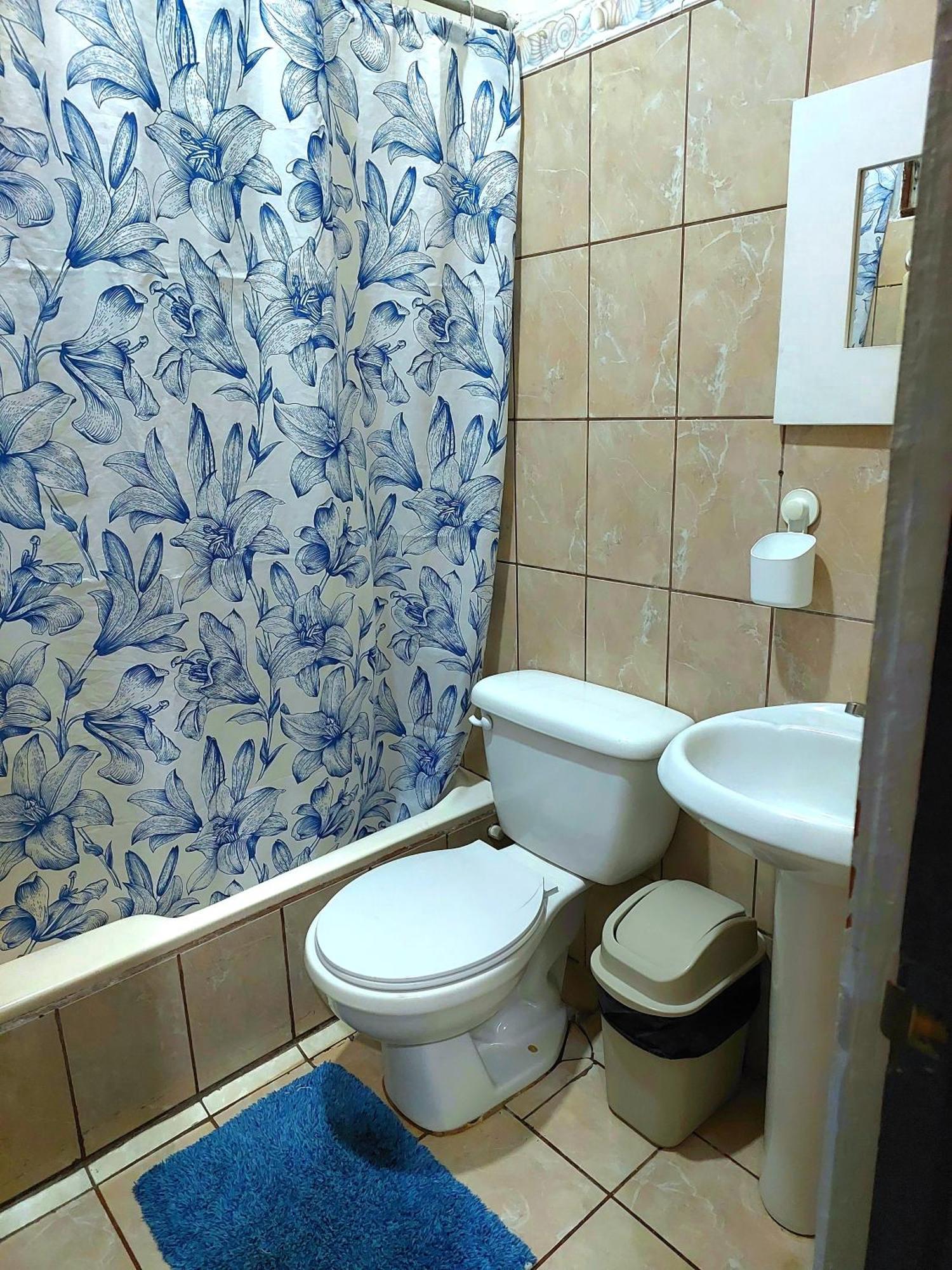 Casa Equipada En El Centro De Puntarenas Villa ภายนอก รูปภาพ