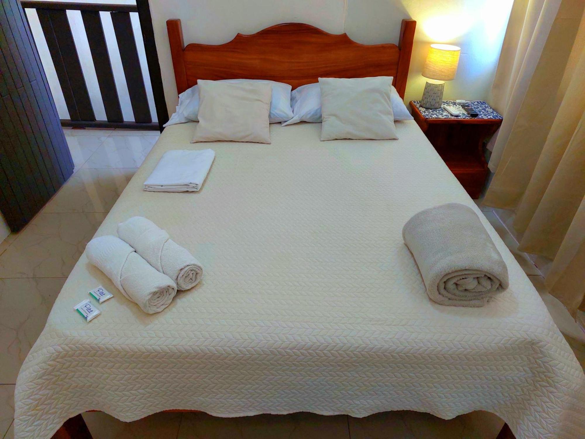 Casa Equipada En El Centro De Puntarenas Villa ภายนอก รูปภาพ